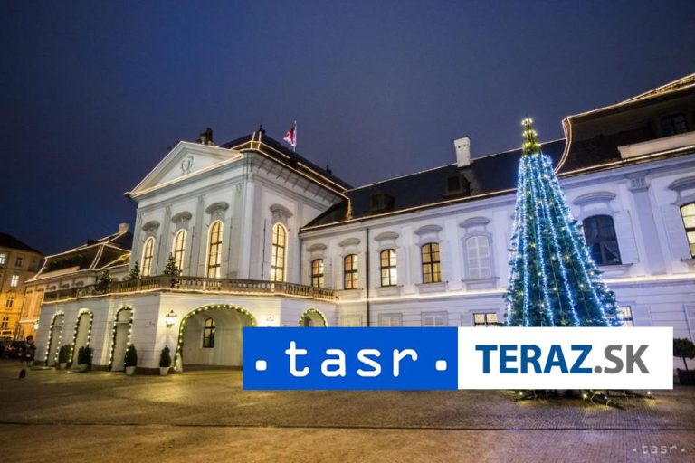 LED svetielka na vianočnom stromčeku spotrebujú menej energie