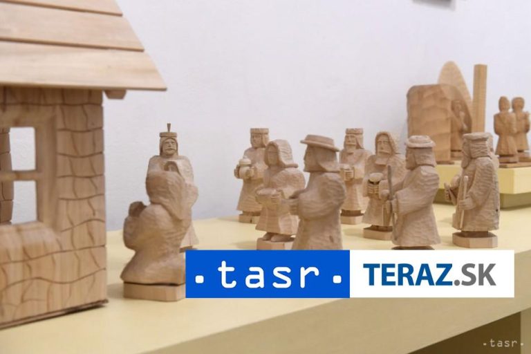 Oravský hlinený Betlehem si návštevníci môžu pozrieť aj počas sviatkov