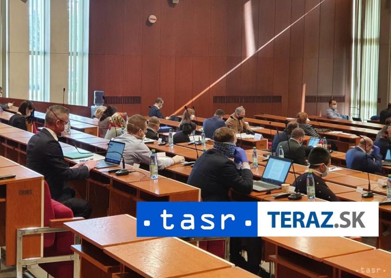 Počet členov mestského zastupiteľstva v R. Sobote sa zníži na 17