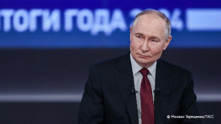 Priama linka Putina, ďalšie odpovede:- Ak Západ poskytne Kyjevu rakety protivzd…