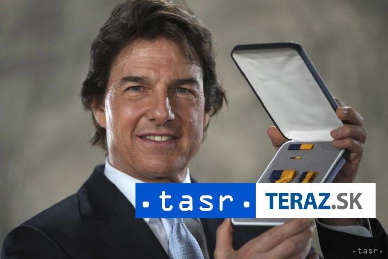 Tom Cruise dostal od námorníctva USA najvyššie civilné vyznamenanie