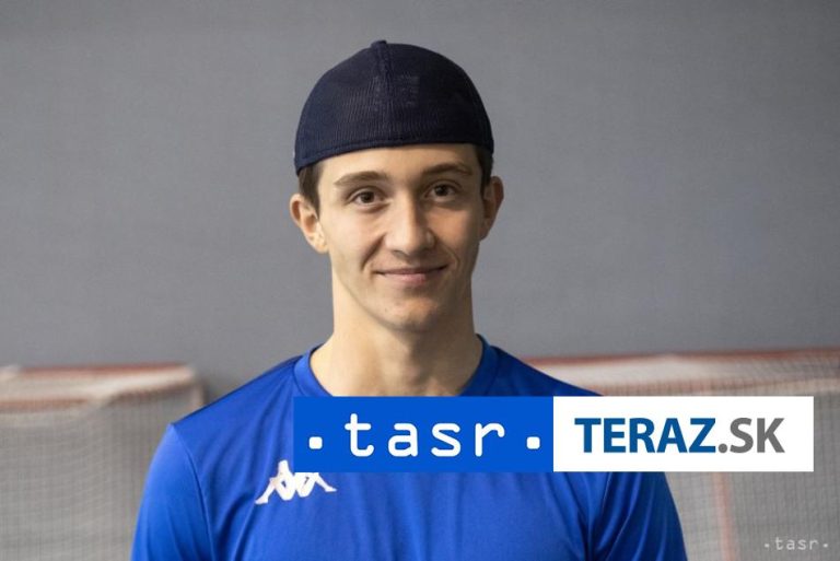 Honzek pomohol gólom k triumfu Wranglers v AHL, Okuliar 0+2