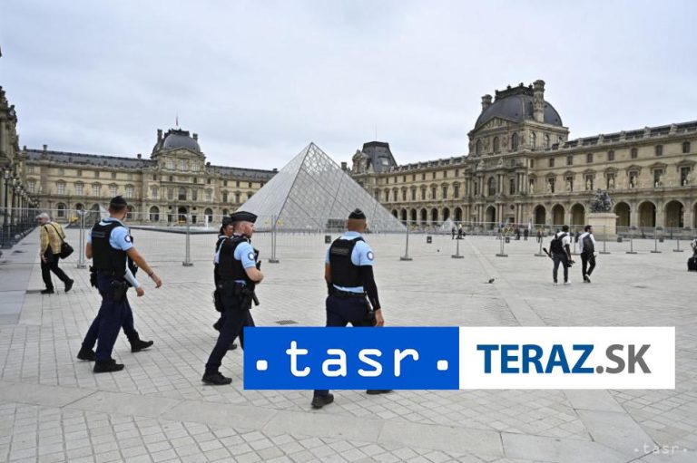 Ukradnuté šperky z múzea Louvre v Paríži majú nevyčísliteľnú hodnotu