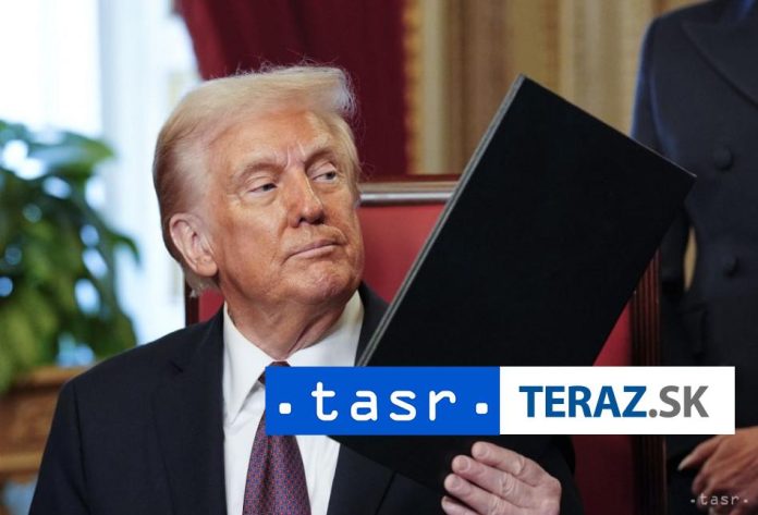 Trump-prepustil-styroch-predstavitelov-predoslej-vlady.jpg