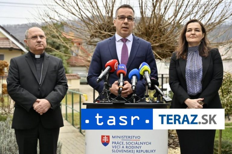 Z rezervy predsedu vlády pôjde 200.000 eur na opravy domov