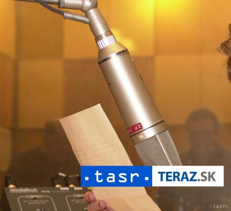 Rada pre mediálne služby udelila sankcie a začala správne konania