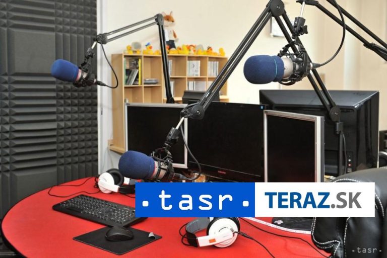 V Zimbabwe našli nový príjem pre telerozhlas – poplatky za autorádiá