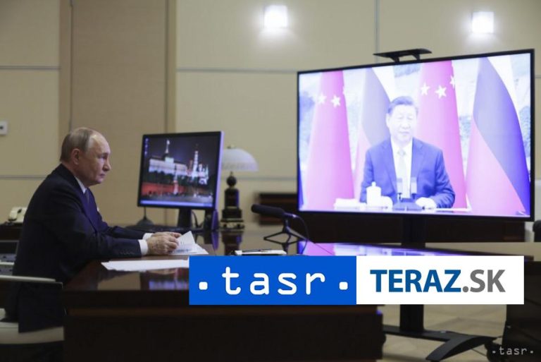 Si telefonoval s Putinom; Čínu a Rusko označil za skutočných priateľov