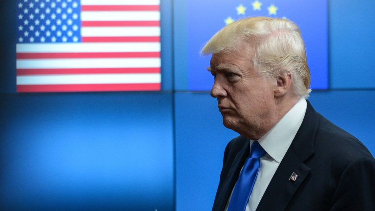 „Máte tiež čo stratiť“: Minister nemeckého hospodárstva varuje Trumpa pred tarifmi EÚ