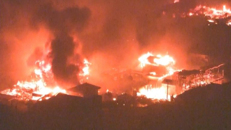 Japonsko bojuje s najväčším lesným požiarom za viac než tri desaťročia. Plamene…