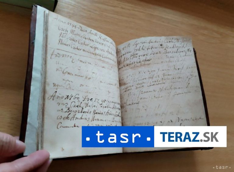 Knihu o cechu kožušníkov v Moldave nad Bodvou zreštaurovali