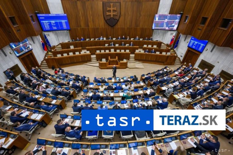 Poslanci obmedzili rozpravu o novele o hazardných hrách na 12 hodín