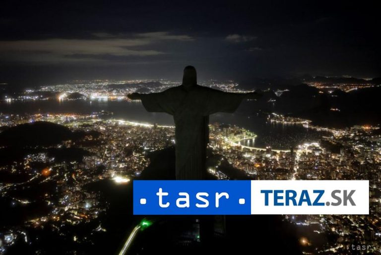 Metropoly po celom svete si pripomenuli Hodinu Zeme