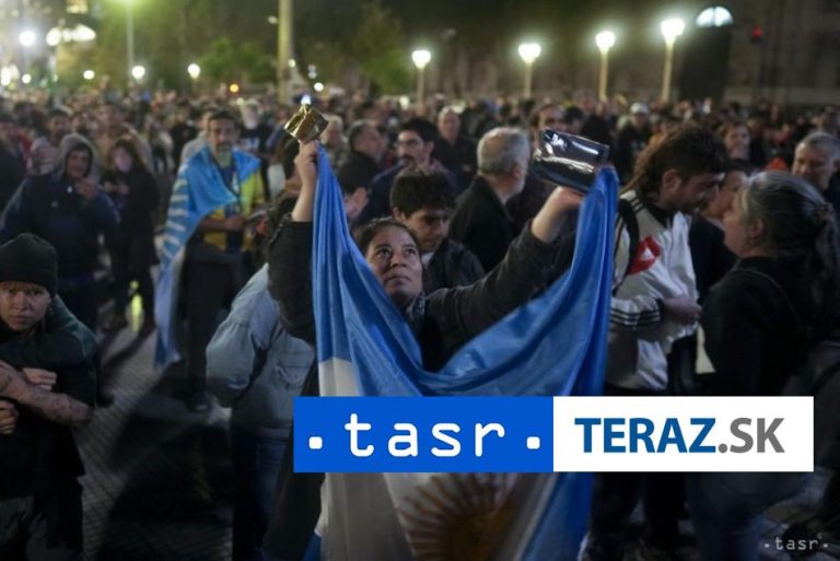Na proteste v Argentíne došlo k násilným stretom s políciou