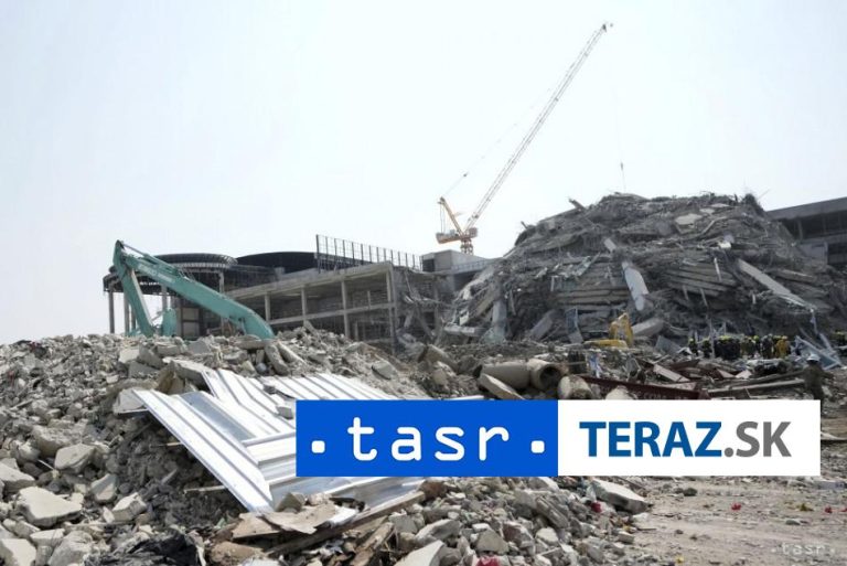 Po zemetrasení sa zrútil rozostavaný mrakodrap, uviazlo 43 robotníkov