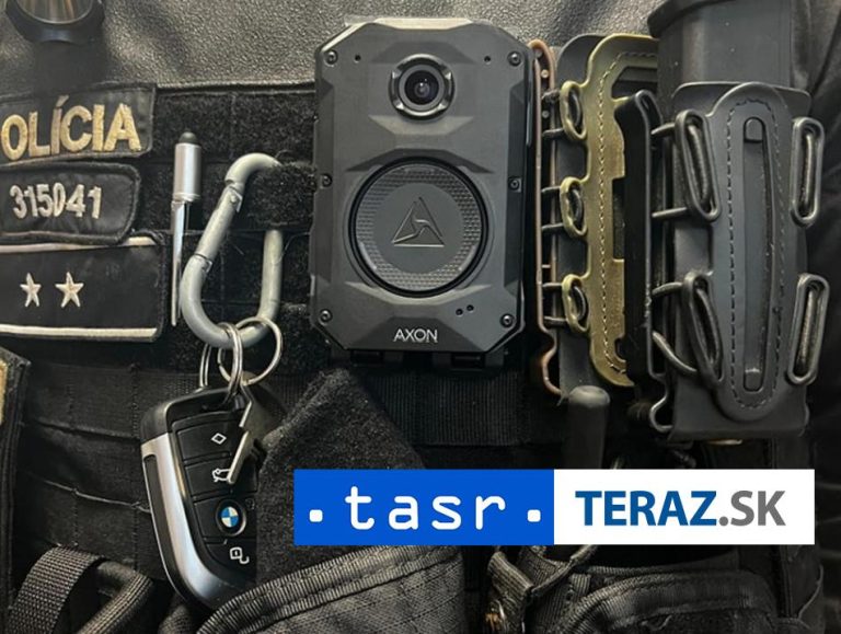 Policajti trnavskej pohotovostnej jednotky dostali telové kamery