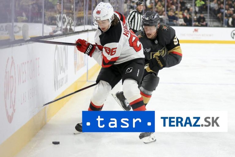 Hughes podstúpil operáciu ramena a vypadol do konca sezóny