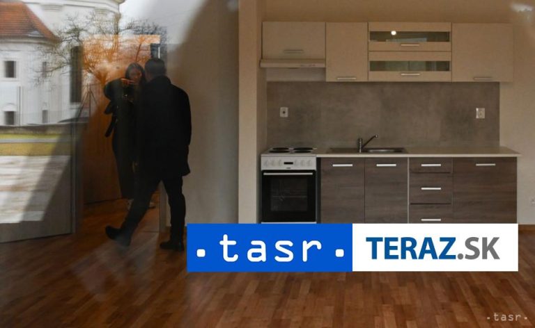 V bývalej škole v Brezovej pod Bradlom vzniklo 35 nových bytov