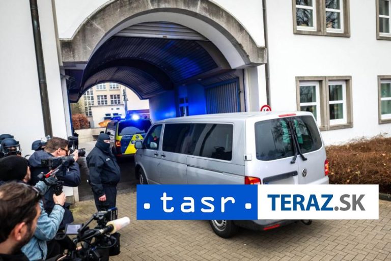 Začal sa proces s bývalou členkou teroristickej organizácie RAF