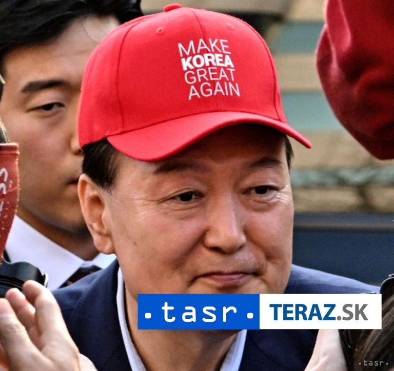 Juhokórejská polícia vykonala razie v sídle prezidenta a jeho ochranky