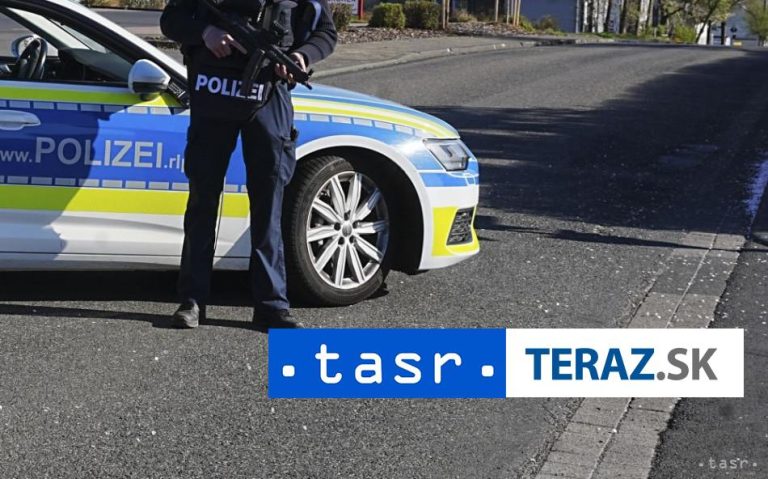 Nemecká polícia zadržala horolezcov, ktorí sa vlámali do katedrály