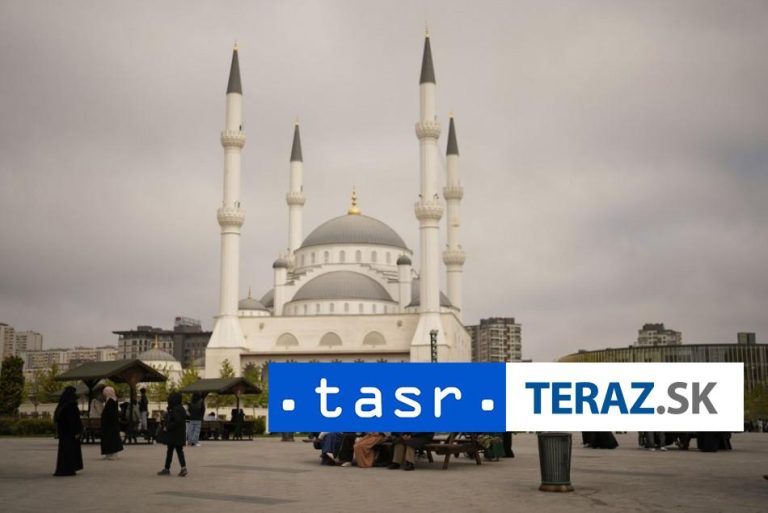 Po zemetrasení a dotrasoch hlásia 236 zranených, najmä v Istanbule