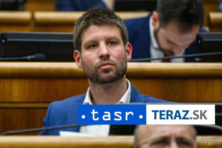 O tom,čo sa bude vysielať a pozerať,rozhodujú občania a médiá