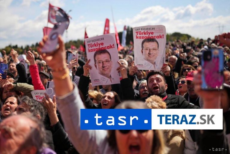 Začal sa proces s osobami zadržanými na protestoch v Istanbule