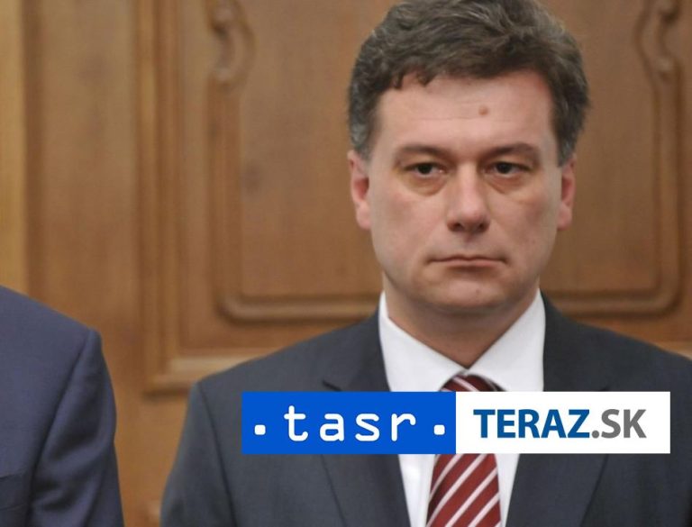 Český minister spravodlivosti Blažek odstupuje pre kauzu s bitcoinmi