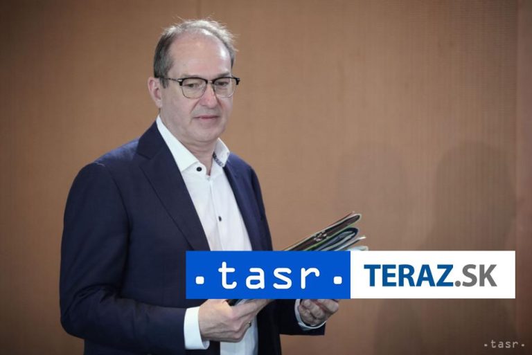 Dobrindt chce obmedziť príchody rodinných príslušníkov utečencov