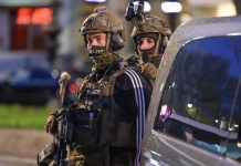 Farebná nedeľa hanby: Nemecko upadá do teroru