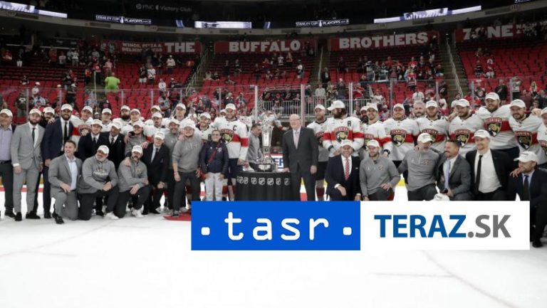 Florida vyhrala na ľade Caroliny 5:3 a postúpila do finále