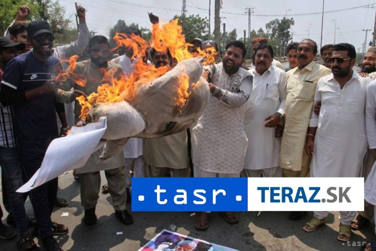 India a Pakistan sa obviňujú z ďalších útokov, obetí je už viac ako 40