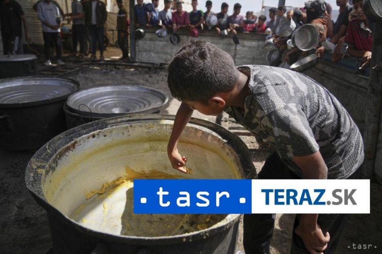 Izrael povolí vstup základných potravín do Pásma Gazy