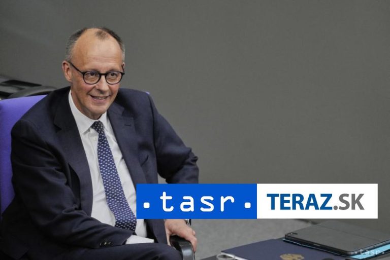 Západní spojenci už neuplatňujú obmedzenia na zbrane Ukrajine