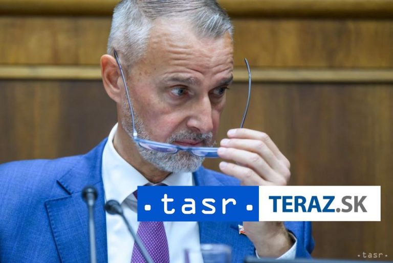 Od januára zasahovala polícia na školách pri 290 udalostiach