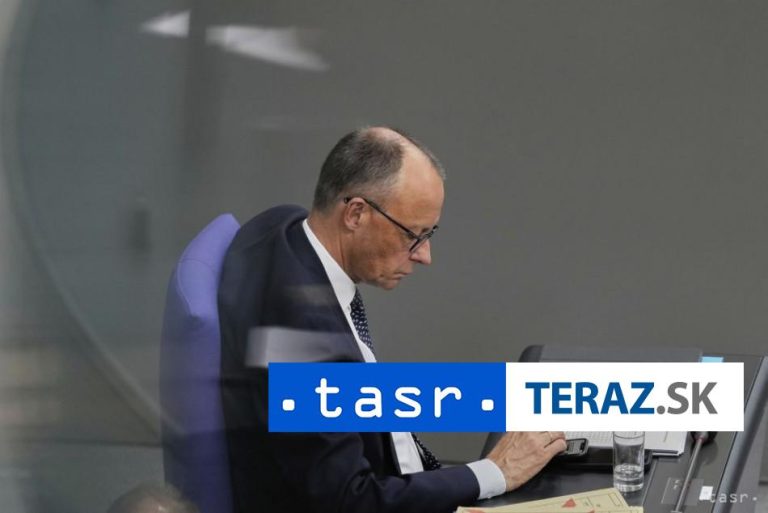 Merz pohrozil, že pri súčasnom kurze navrhne odobrať eurofondy pre SR