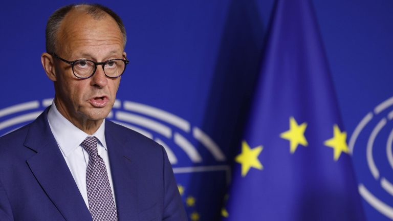 Nemecko by malo čeliť „veľkým rizikom“, ak poskytuje Ukrajinu rakety Taurus