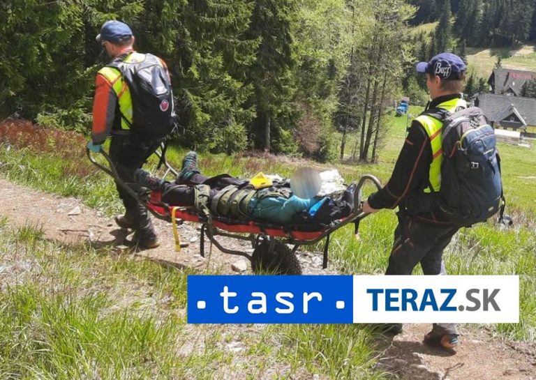 Záchranári pomohli turistke, ktorá pocítila nevoľnosť na Ceste SNP