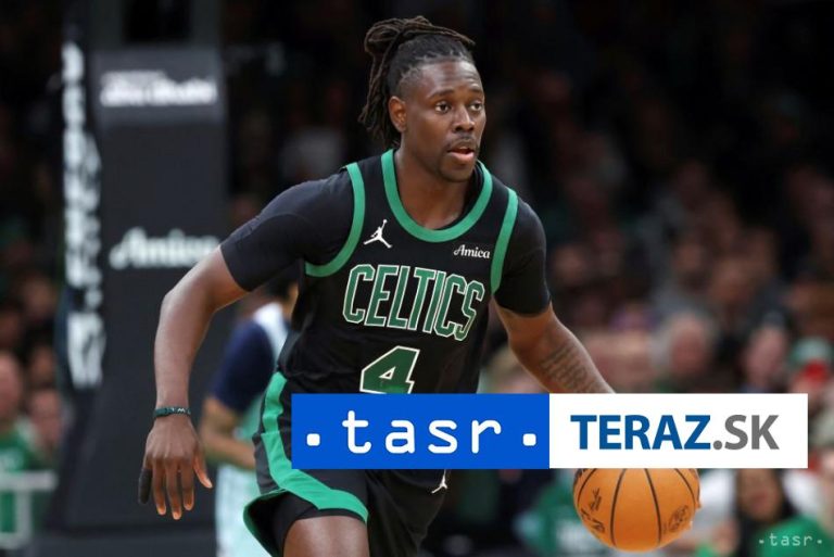 Boston vymenil Holidaya do Portlandu