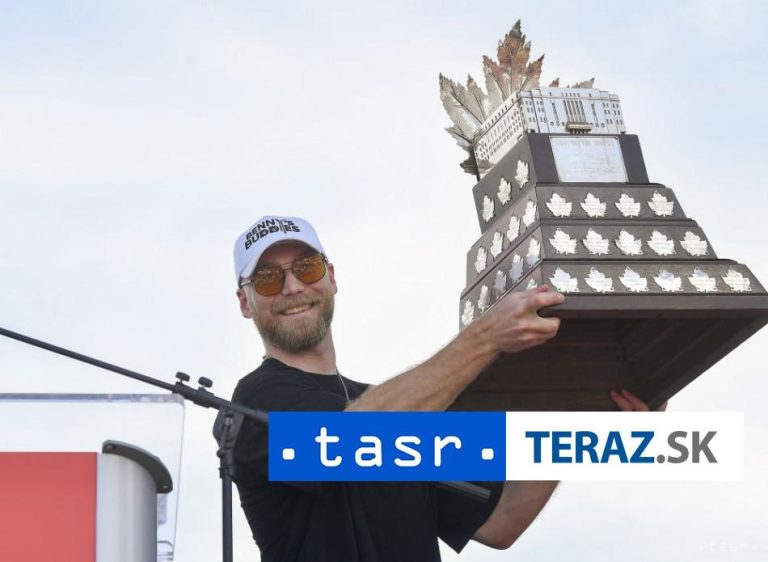 Florida podpísala nový osemročný kontrakt s Bennettom