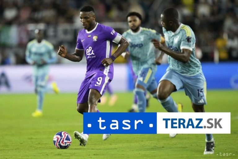 Juventus Turín zvíťazil nad Al-Ainom, Salzburg zdolal Pachucu