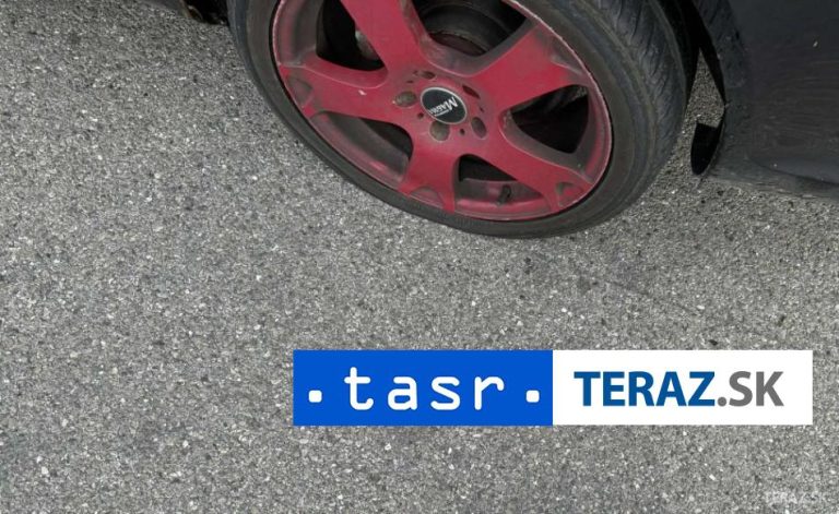 Predaj ľahkých úžitkových vozidiel v USA v októbri klesol