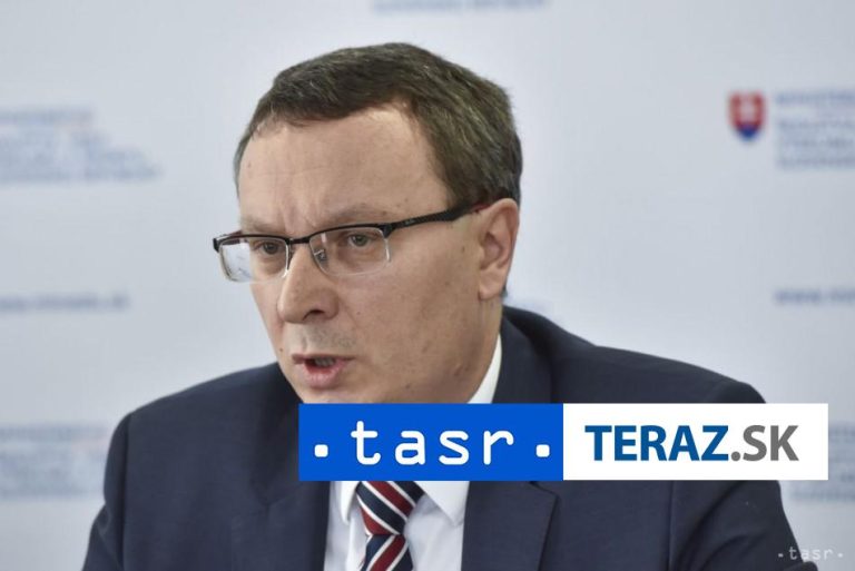 Spoločnosť, ktorá prevážala bustu, bola poistená v Rakúsku