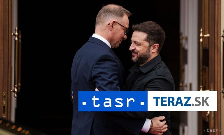 Zelenskyj udelil Dudovi najvyššie ukrajinské vyznamenanie Rad slobody