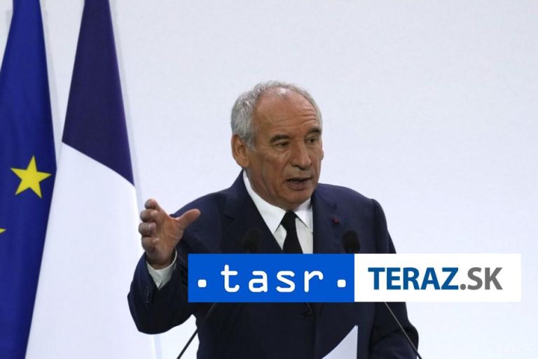 Francúzsky premiér Bayrou navrhol na zrušenie dvoch štátnych sviatkov