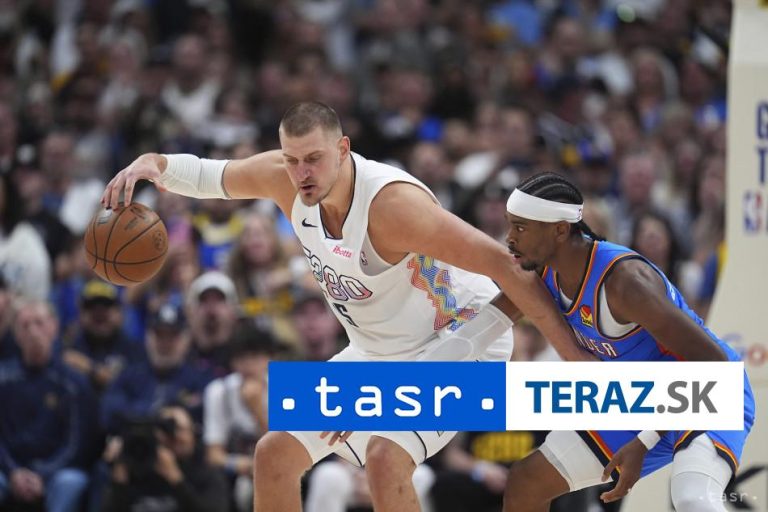 Jokič odložil možnosť podpisu novej zmluvy s Denverom