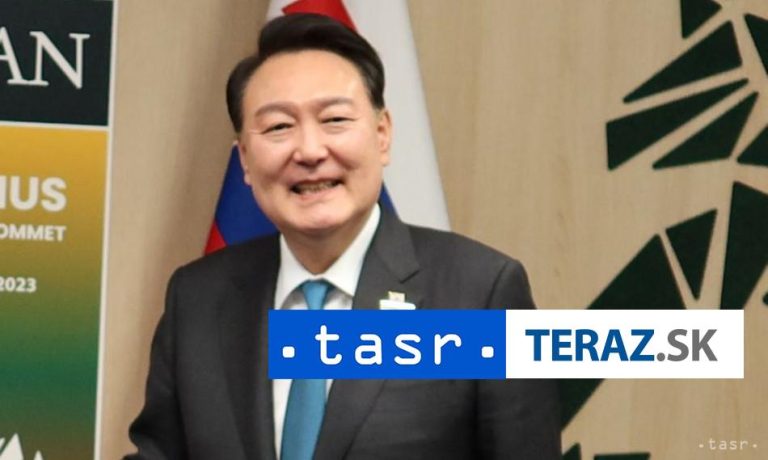 Juhokórejský súd bude v stredu rozhodovať o zatknutí exprezidenta Juna