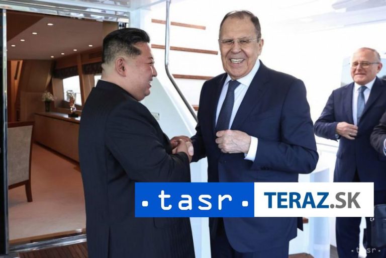 Kim na stretnutí s Lavrovom vyjadril podporu Rusku