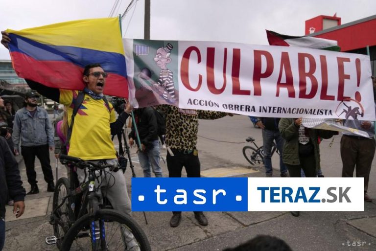 V Kolumbii uznali exprezidenta Uribeho vinným z ovplyvňovania svedkov